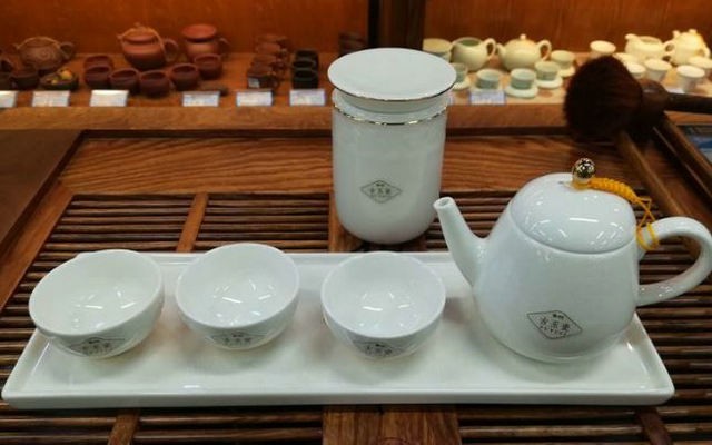 “茶文化第一股”恒福股份涉嫌股票交易违规，并计划从新三板摘牌