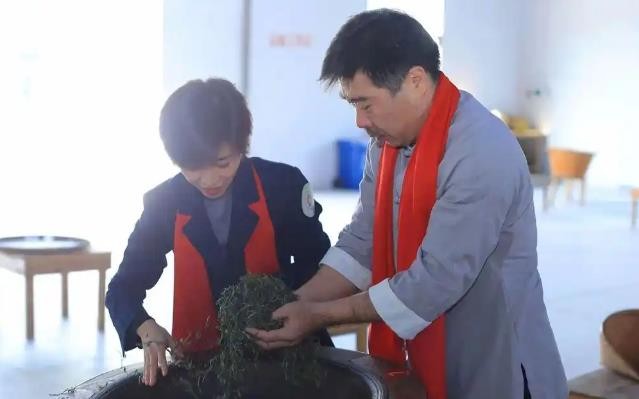 “茶二代”傅晓萍：为年轻人量身打造喝茶新风尚