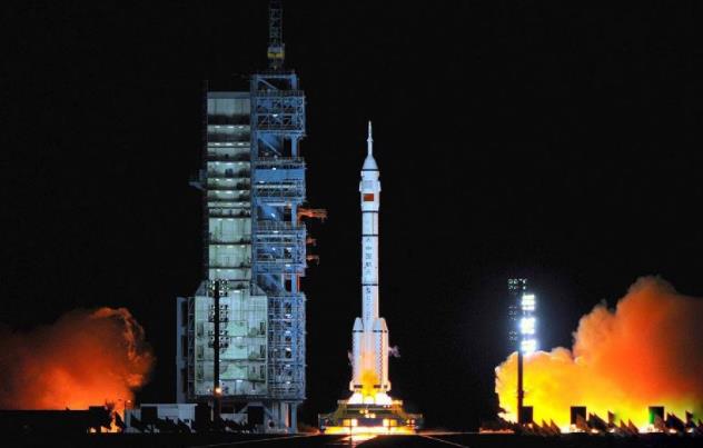 e810d3b535f0072baaca48909b250fdd.jpg e810d3b535f0072baaca48909b250fdd.jpg