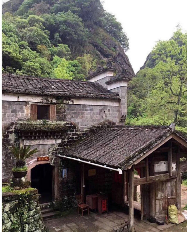 dc25b9d7369bb02070630e9fbbb56593.jpg dc25b9d7369bb02070630e9fbbb56593.jpg