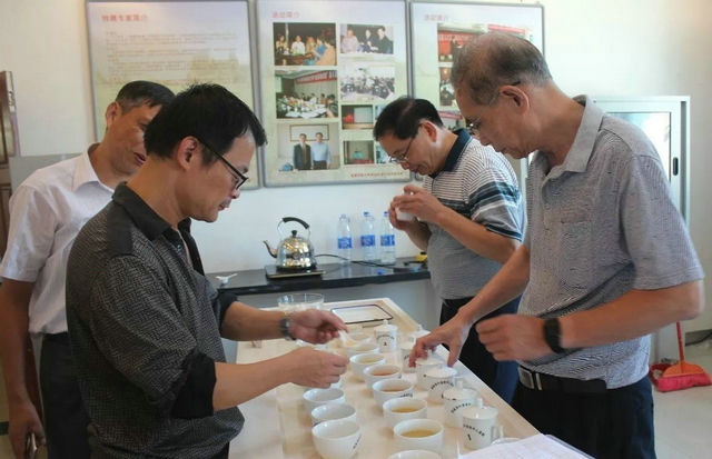 5bb3aaef3675d09a82a103340ebc3d90.jpg 5bb3aaef3675d09a82a103340ebc3d90.jpg