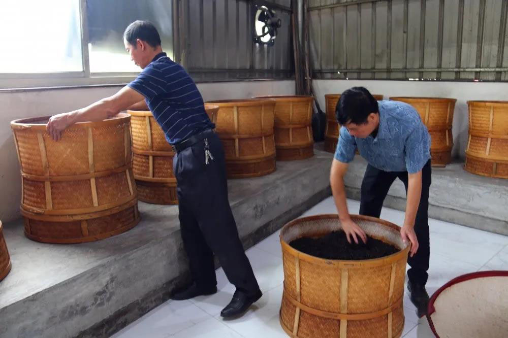 706b276450d7cd8a63c33e947866eee4.jpg 706b276450d7cd8a63c33e947866eee4.jpg