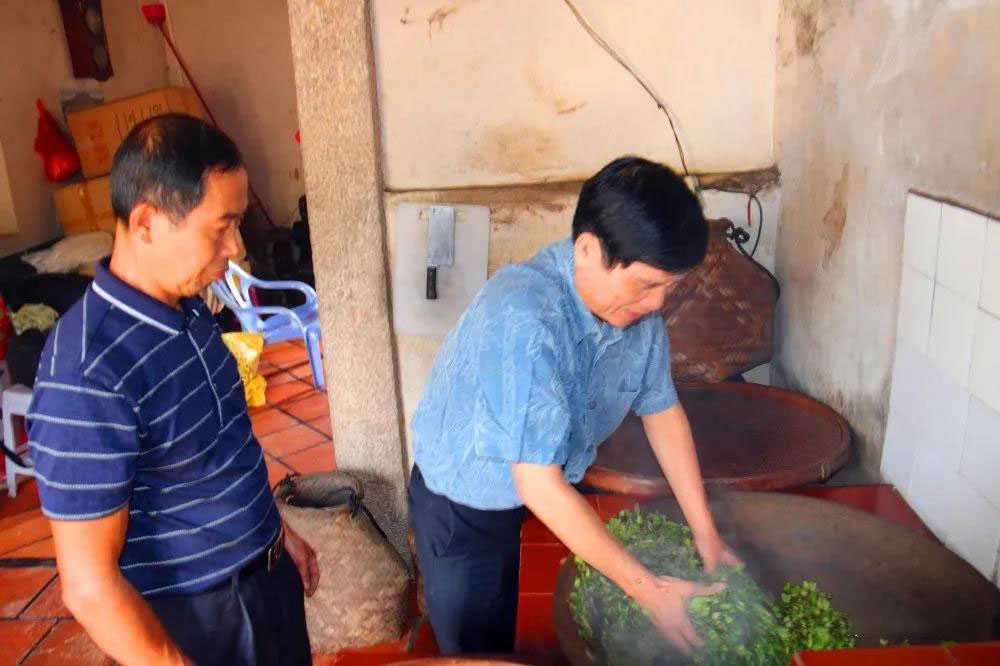 e498f50354ddce71db363bd1547a995b.jpg e498f50354ddce71db363bd1547a995b.jpg