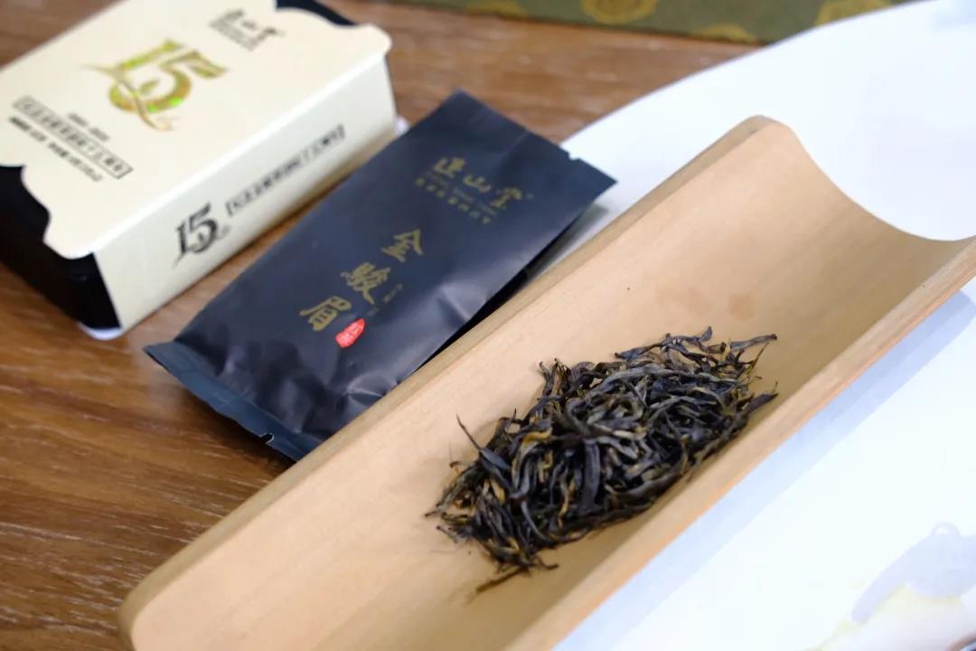 01dfd67460e841286df0be6fad861c54.jpg 01dfd67460e841286df0be6fad861c54.jpg