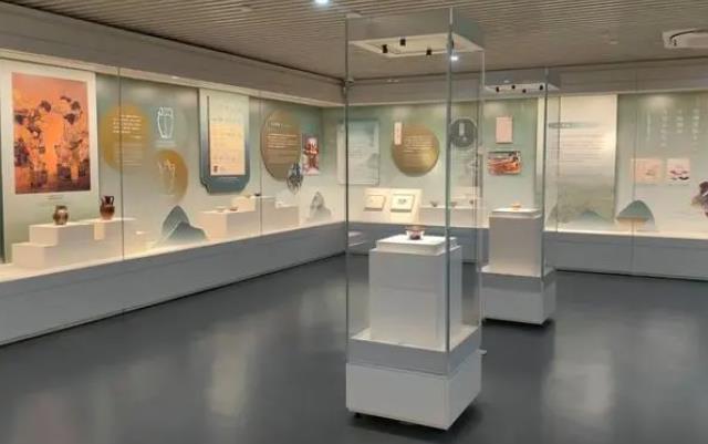 890d7f2a9f16823657c688603d1f5d9e.jpg 890d7f2a9f16823657c688603d1f5d9e.jpg