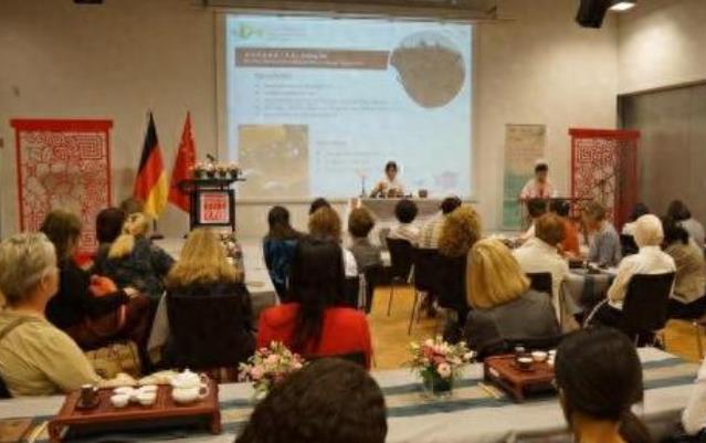 77c17fb38a86ca2dc9111d593bbeed12.jpg 77c17fb38a86ca2dc9111d593bbeed12.jpg