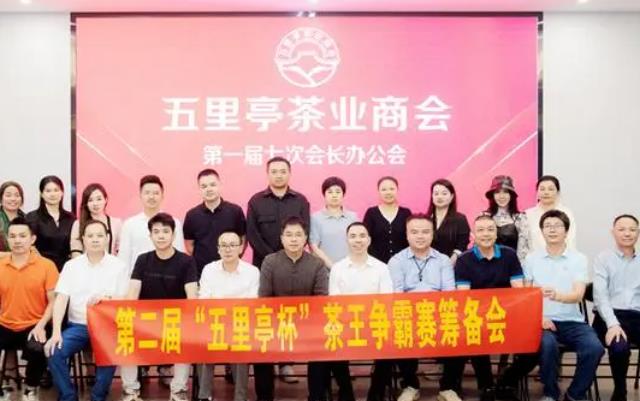 c94046bcd711380a4792f995eae52508.jpg c94046bcd711380a4792f995eae52508.jpg