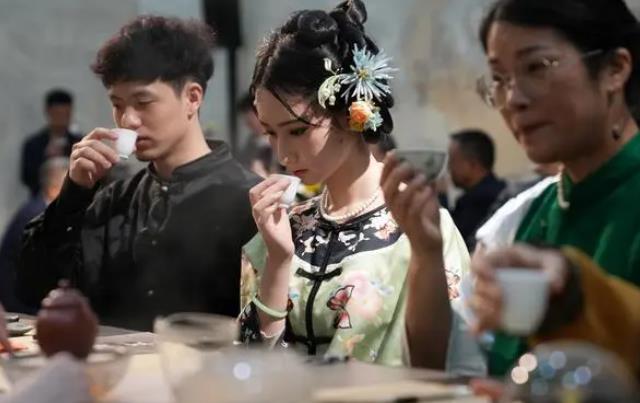 5e1acf4d366ae615db89a1af6342cd17.jpg 5e1acf4d366ae615db89a1af6342cd17.jpg